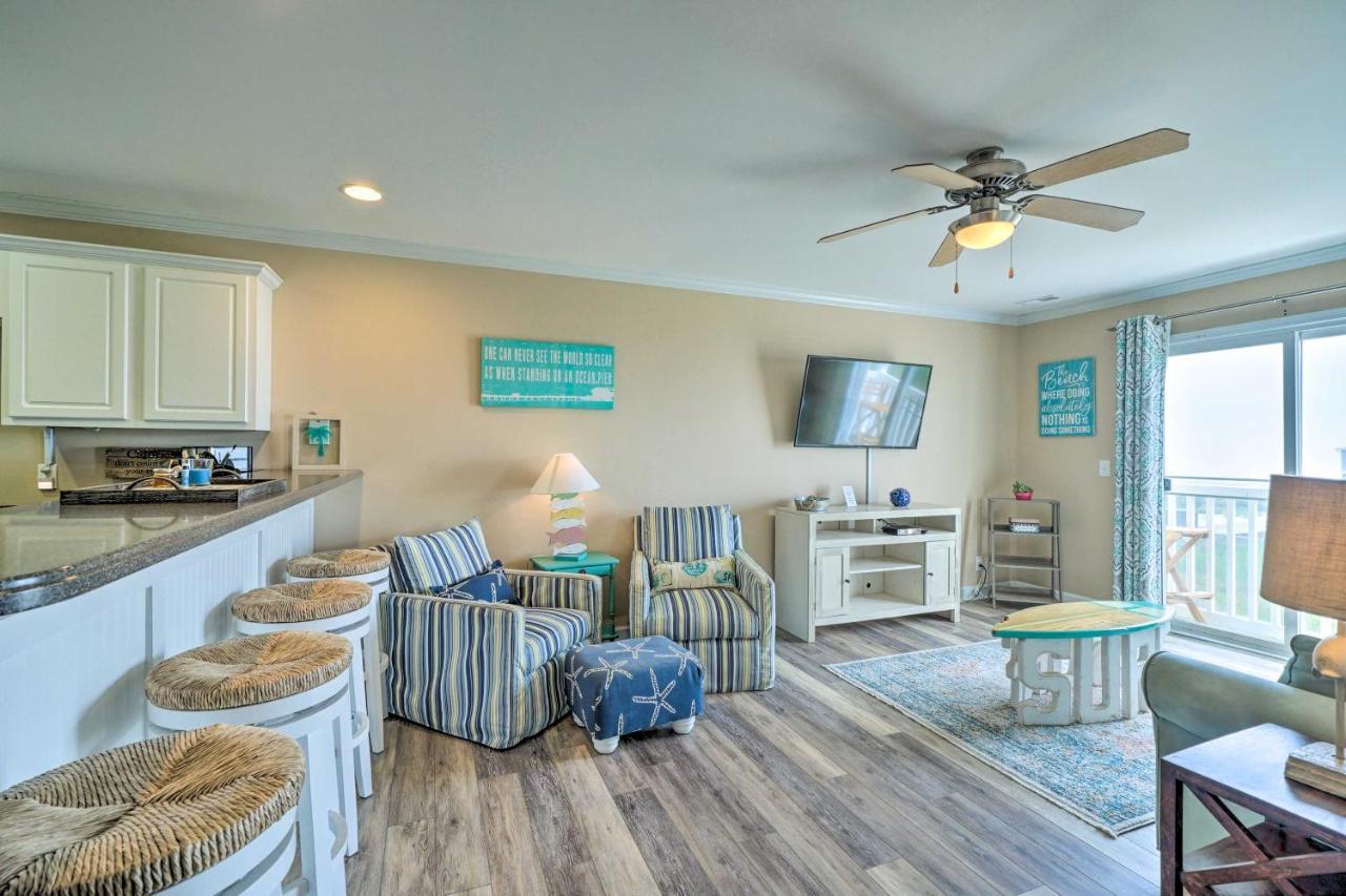 Ocean-View Oak Island Condo, 1 Block To Beach! Luaran gambar